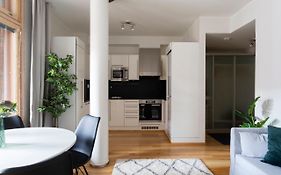 2Ndhomes Deluxe 1Br Kamppi Center Apartment With Sauna And Terrace